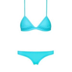 Triangl Bikini Set